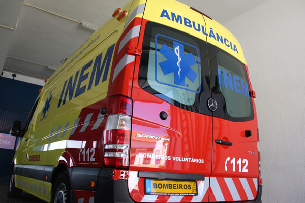ambulancia inem 02